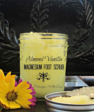 Almond Vanilla Magnesium Foot Scrub 