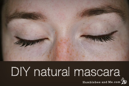 How to Make Natural Clay Mascara 