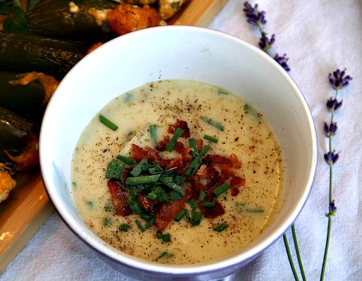 Homemade Creamy Leek & Potato Bacon Soup Recipe