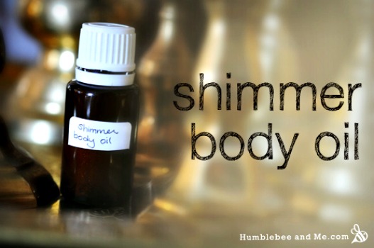 How to Make Homemade Shimmery Body Oil