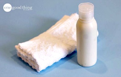 How to Make a DIY In-Shower Moisturizer