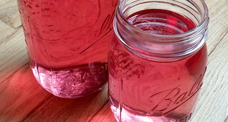 How to Make and Use Rose Water