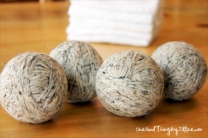 http://herbsandoilshub.com/wp-content/uploads/2013/07/wool-dryer-balls-11.jpg
