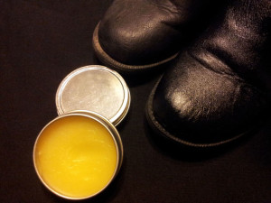 How To Make High Grade Natural Beeswax Leather Polish and Conditioner