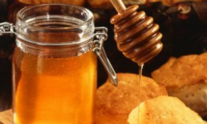 Remarkable DIY Health Uses for Honey