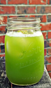 How to Make a Ginger Cucumber Detox Drink